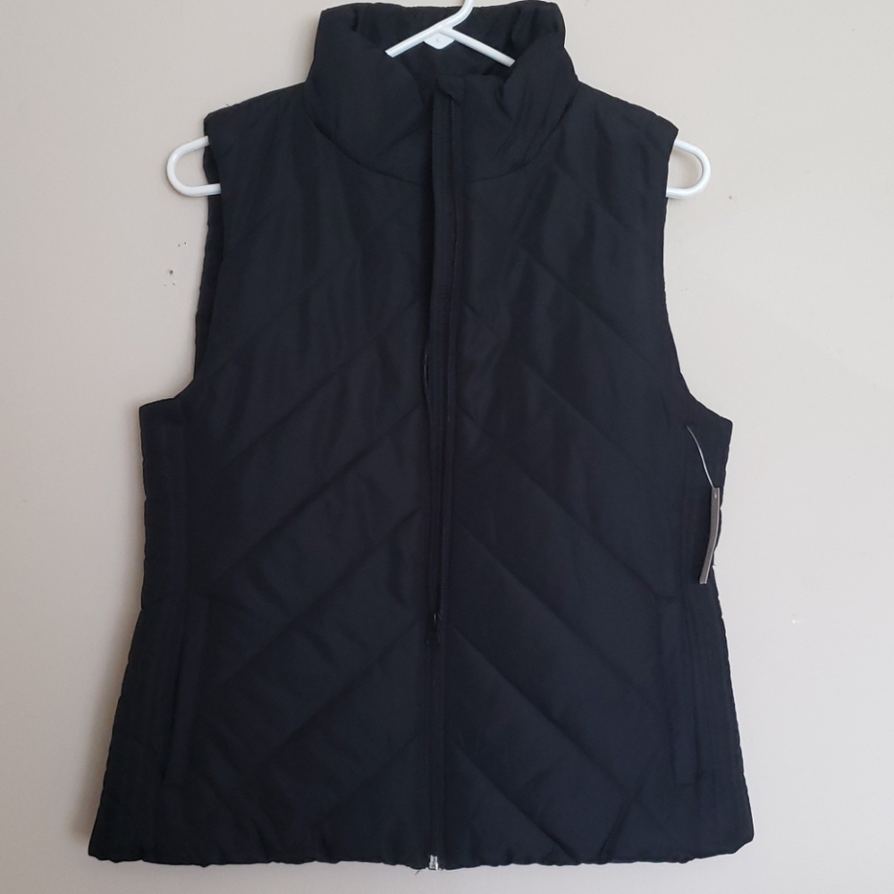 New York and Company Puffer Vest